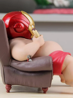 Колекційна фігурка Iron Man / Тоні Старк - Funny Fat Hero | Залізна людина з месників | Статуетка супергероя у кріслі 12 см