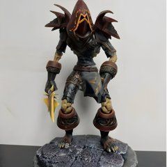 Коллекционная фигурка World of Warcraft (Мир Варкрафта): Разбойник Нежить (Undead Rogue) - Статуэтка Bloodfang Armor (Кровавый клык) 18 см