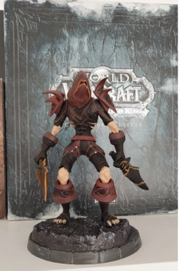 Коллекционная фигурка World of Warcraft (Мир Варкрафта): Разбойник Нежить (Undead Rogue) - Статуэтка Bloodfang Armor (Кровавый клык) 18 см