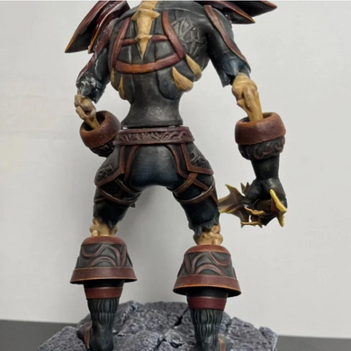 Коллекционная фигурка World of Warcraft (Мир Варкрафта): Разбойник Нежить (Undead Rogue) - Статуэтка Bloodfang Armor (Кровавый клык) 18 см