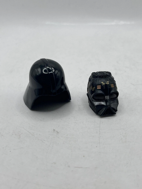 Фігурка іграшка Darth Vader Star Wars The Black Series &mdash; колекційна рухлива action figure Дарт Вейдер із світловим мечем 15 см