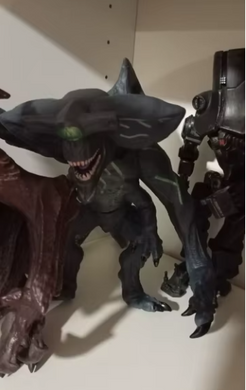 Фигурка монстр Кайдзю Сканнер из фильма &laquo;Тихоокеанский рубеж&raquo; (Pacific Rim Ultra Deluxe Kaiju Scunner 7" Action Figure)