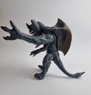 Фигурка монстр Кайдзю Сканнер из фильма &laquo;Тихоокеанский рубеж&raquo; (Pacific Rim Ultra Deluxe Kaiju Scunner 7" Action Figure)