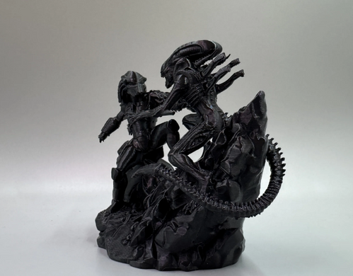 Коллекционная фигурка-диорама &laquo;Хищник против Ксеноморфа&raquo; Alien vs Predator &mdash; черная 3D-печатная статуэтка боевой сцены
