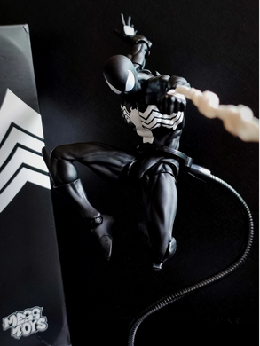Коллекционная фигурка Spider-Man Symbiote Black Suit 16 см Marvel &ndash; статуэтка Человек-паук Симбиот в черном костюме