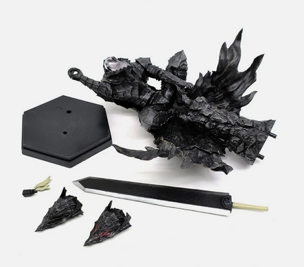 Фигурка Guts Berserker Armor &ndash; коллекционная статуэтка Гатс в доспехах Берсерка