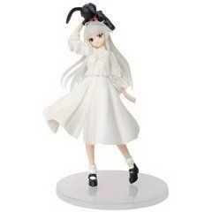 Фигурка Соры Касугано в белом платье с игрушечным кроликом
