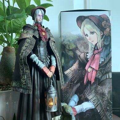 Коллекционная фигурка The Doll Bloodborne 33 см / Статуэтка персонажа по игре Bloodborne / Фигура героини с детализацией ручной росписи
