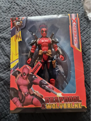 Фигурка Дедпул 18см коллекционная с набором аксессуаров action figures Deadpool 18cm collectible figurine with a set of accessories