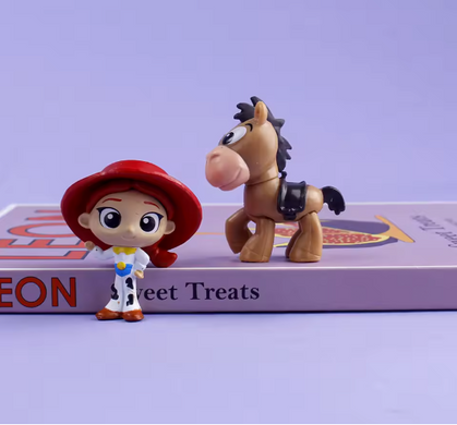 Набор фигурок Toy Story 8 шт &ndash; персонажи мультфильма История Игрушек (Woody, Buzz, Rex, Jessie и другие)