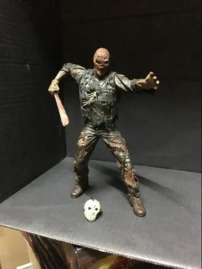 Фигурка Jason Voorhees / Джейсон Вургис из фильма Friday the 13th Part VII: The New Blood &ndash; коллекционная модель, 18 см, с аксессуарами