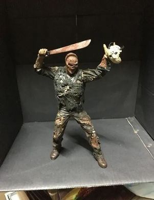 Фигурка Jason Voorhees / Джейсон Вургис из фильма Friday the 13th Part VII: The New Blood &ndash; коллекционная модель, 18 см, с аксессуарами