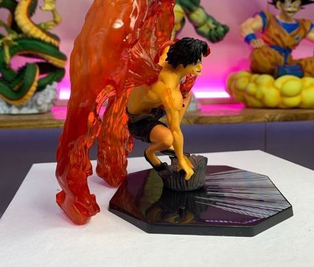 Аниме фигурка Портгас Д. Эйс (Portgas D. Ace) One Piece с эффектом пламени/коллекционная статуэтка 16 см PVC с подставкой