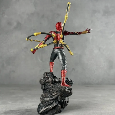 Фигурка Человека-Паука "Железный Паук" 24 см &ndash; Коллекционная модель Marron action figures Iron Spider Man