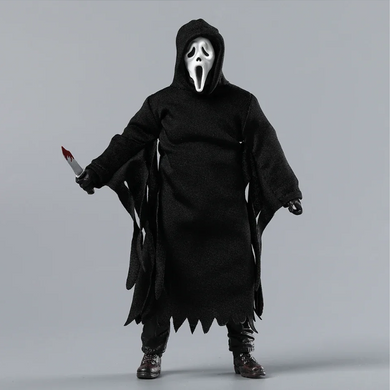 Коллекционная экшн-фигурка Призрачное Лицо из серии фильмов Крик Ghostface Scream Horror Action Figure в тканевом плаще с аксессуарами, 17 см
