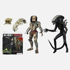Коллекционный набор Alien vs Predator / Чужой против Хищника &mdash; фигурки Xenomorph и Predator с аксессуарами, AVP action figures set