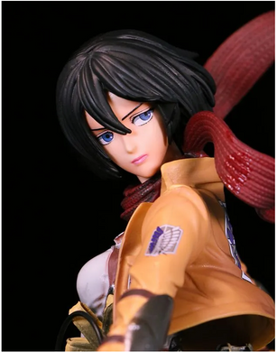 Коллекционная аниме фигурка Микаса Акерман Атака Титанов (Mikasa Ackerman Attack on Titan) с эффектом битвы и снаряжением, 35 ​​см