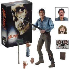 Коллекционная фигурка Эш Уильямс Evil Dead 2 Зловещие мертвецы 2 (Ash Williams) с аксессуарами и сменными лицами, 18 см