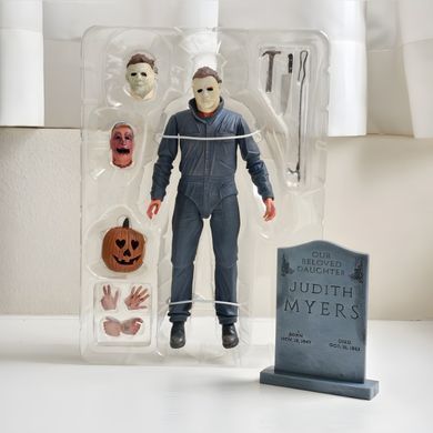 Колекційна фігурка Michael Myers Halloween Ultimate Michael Myers 18 см &ndash; екшн-фігурка з аксесуарами