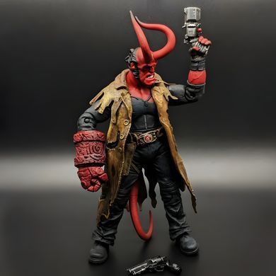 Экшн фигурка Хеллбой Hellboy с рогами 18 см