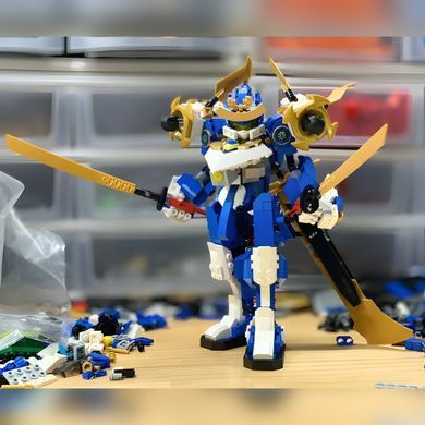 Конструктор NINJAGO "Робот-титан Джея"
