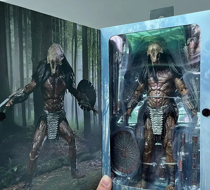 Коллекционная фигурка Prey: Ultimate Feral Predator (Хищник Дикий) &mdash; Action Figure 21 см
