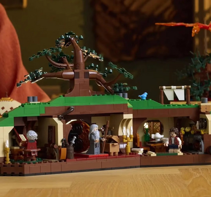 Конструктор The Shire / Шир з Володаря перснів, Будинок Більбо Беггінса, 3D будівельний набір 2017 деталей, колекційна модель 18+